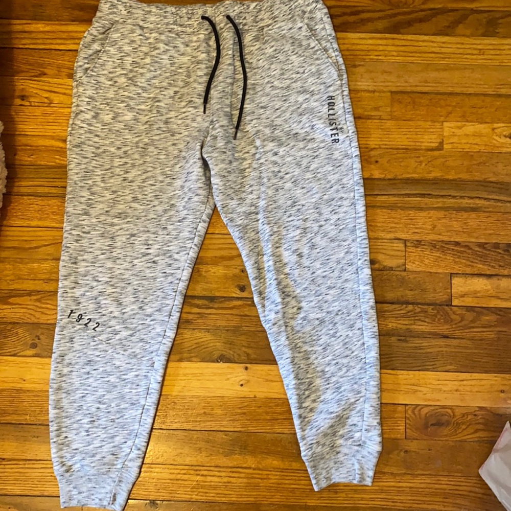 Gray hollister joggers